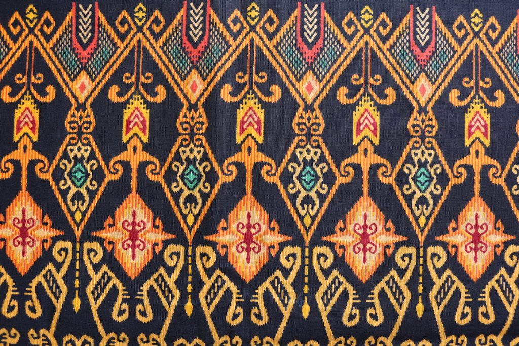 batang garing, salah satu motif batik paling populer. sumber: blogspot.com