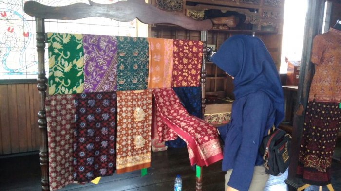 beragam motif dan corak menarik batik khas Jambi. sumber: tribunjambi.com