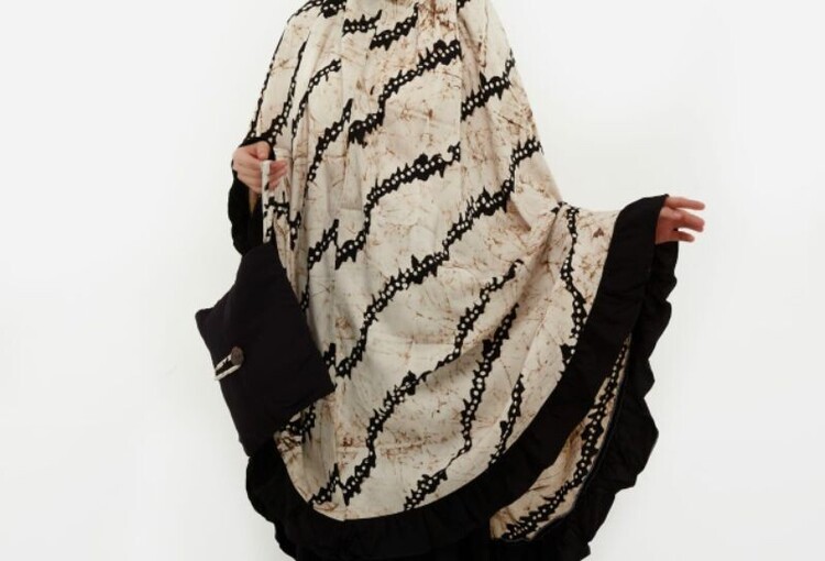 Mukena batik Kemuning, Sumber: kemuning.id